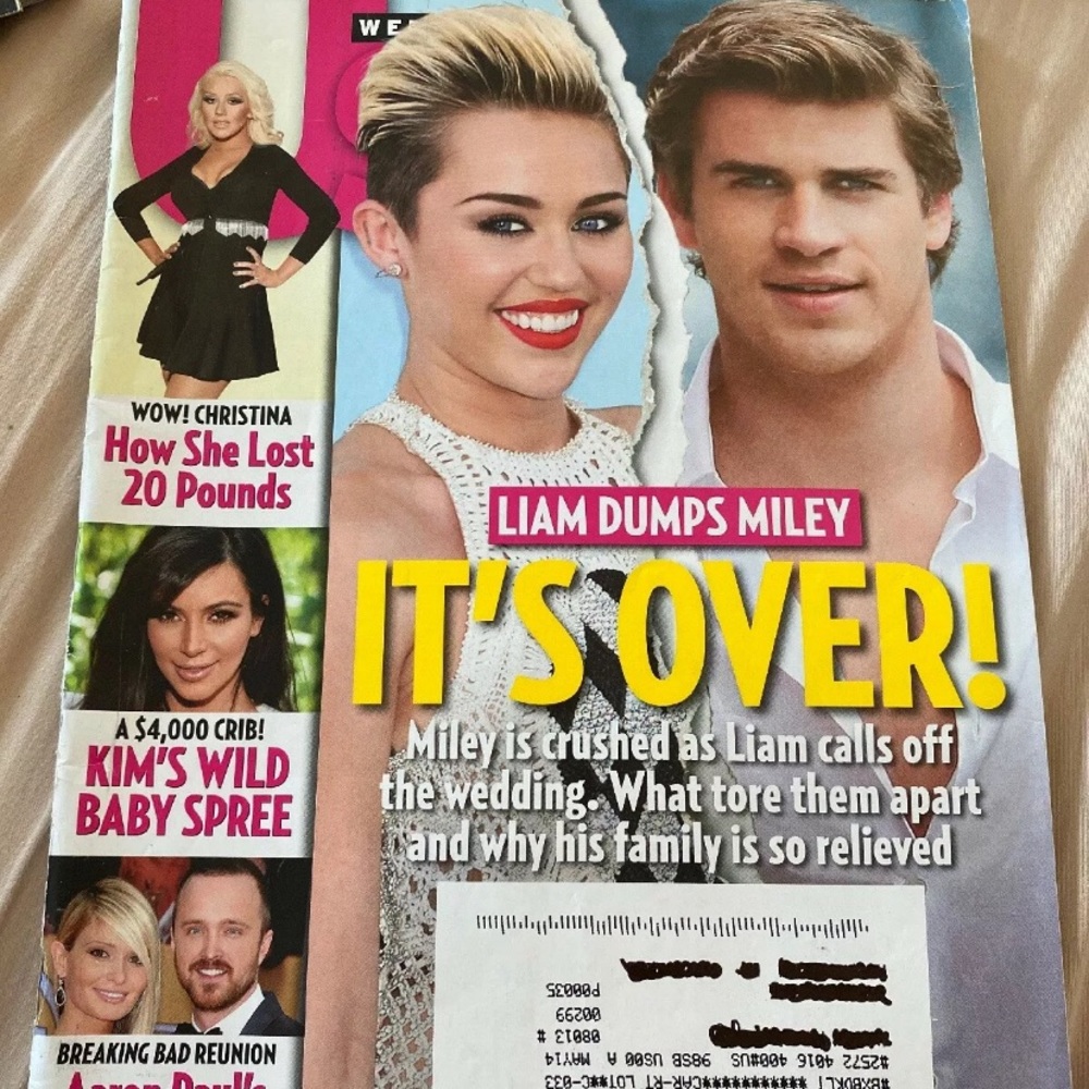 Us Weekly Magazine 2013 Miley Cyrus Liam Hemsworth